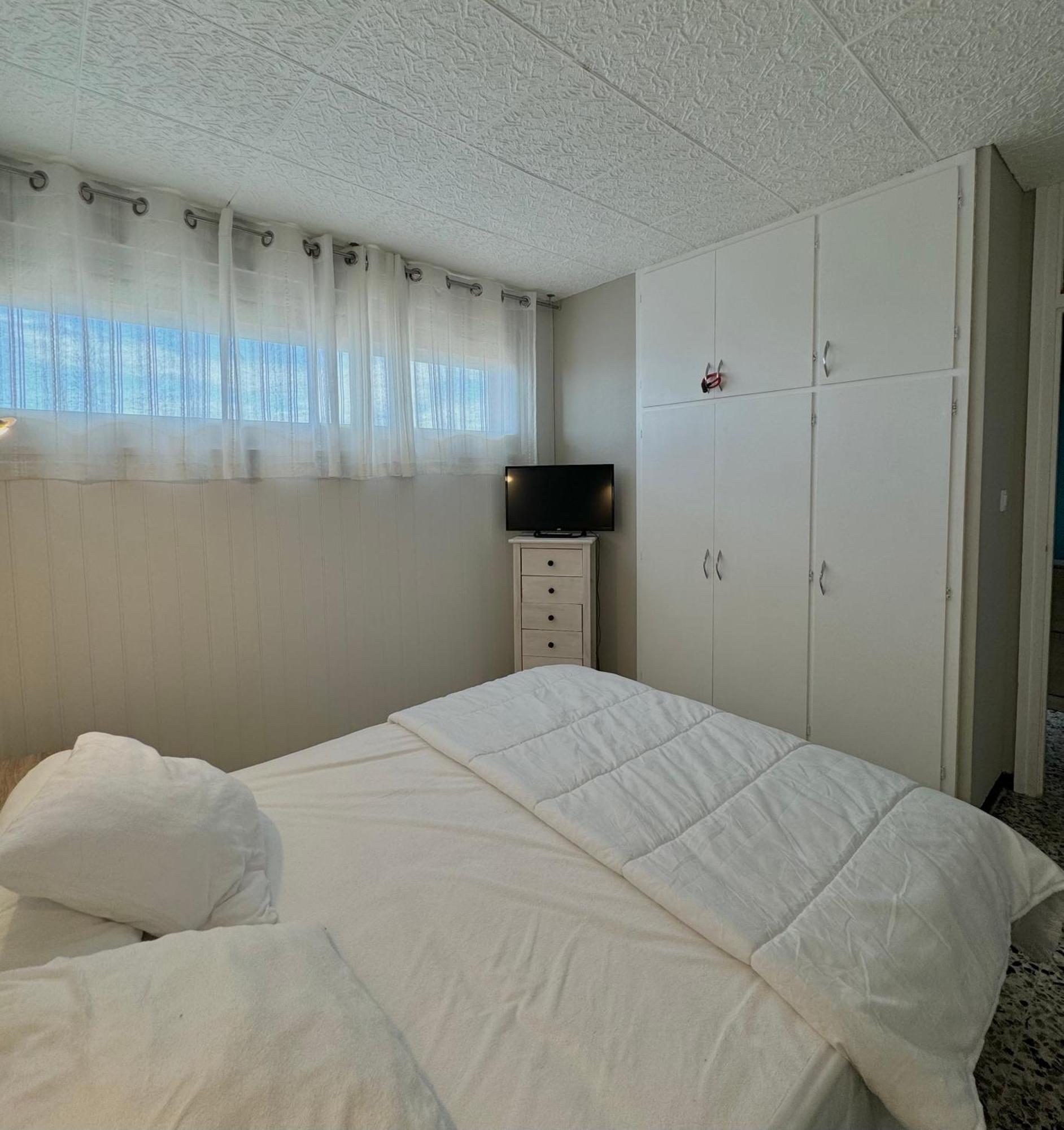 Superbe T2 200 M De La Plage 4Suf502 เลอบาร์กาแรส ภายนอก รูปภาพ